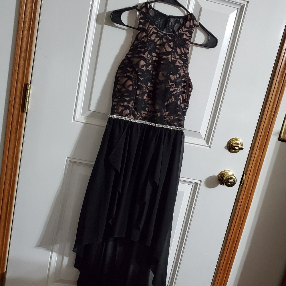 City Studio Black & Tan Sleeveless High-Low Dress